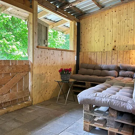 Schlafen Im Heu - Familienabenteuer Mit Lagerfeuer & Sternenhimmel Kamp alanı Burow (Mecklenburgische Seenplatte)