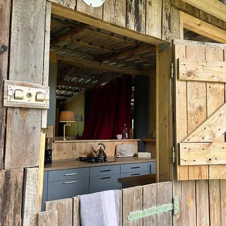 Heuscheune Muehlenhagen Kemping *