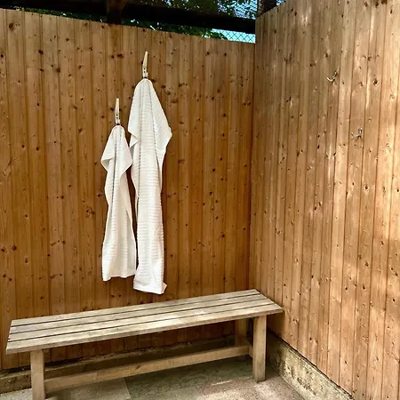 Heuscheune Muehlenhagen * Burow (Mecklenburgische Seenplatte)